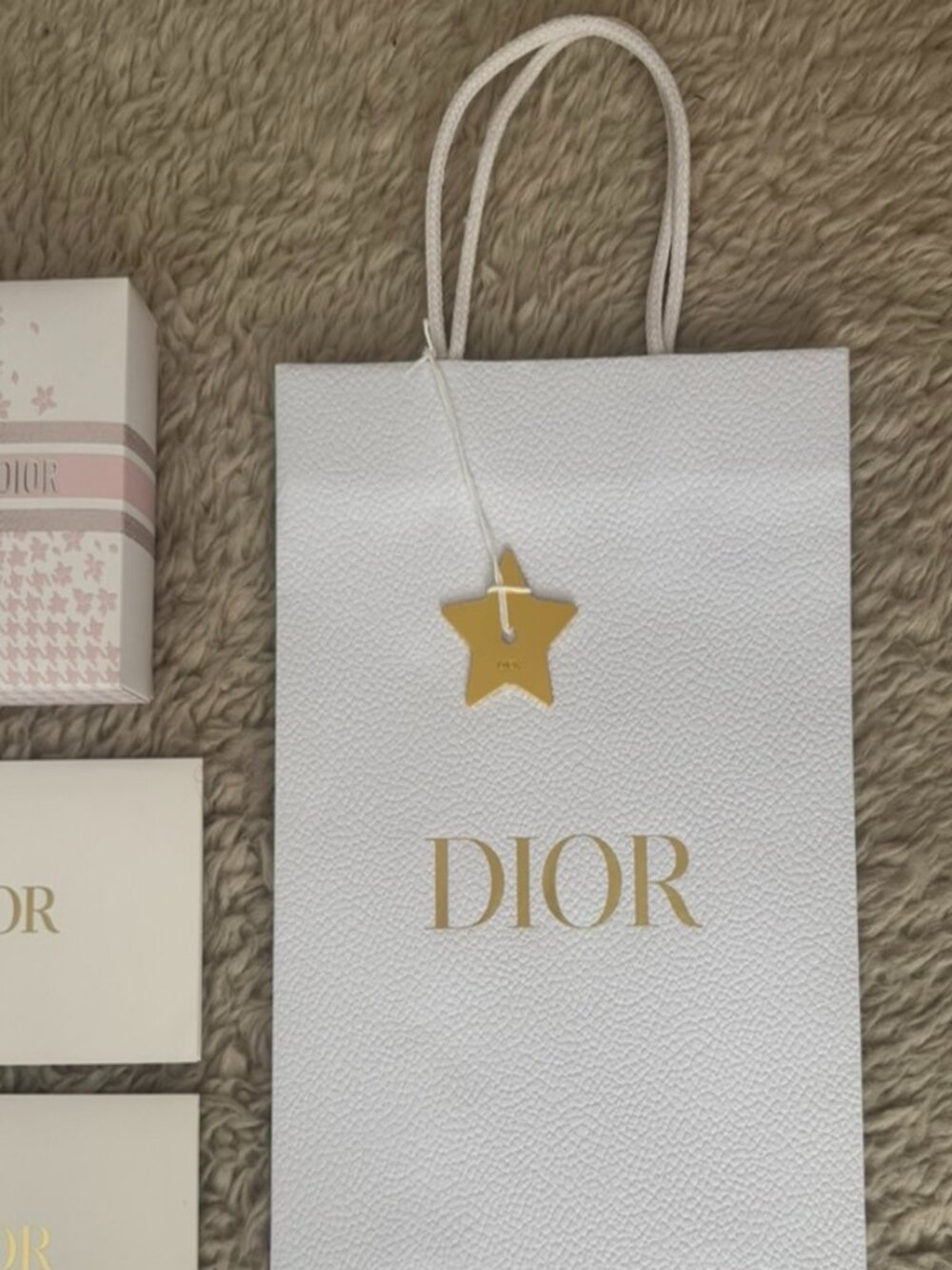 Bundle of Dior gift packaging - Picture 2 of 6